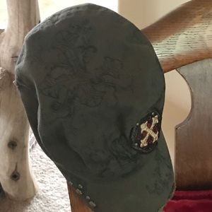 baseball cap with embellishments